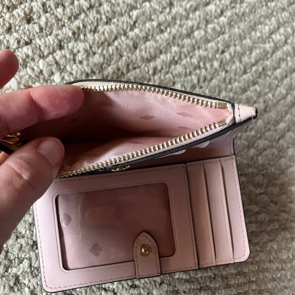NWOT Kate Spade Pink Pebbled Leather Slim Bifold Wallet Zipper ID Window